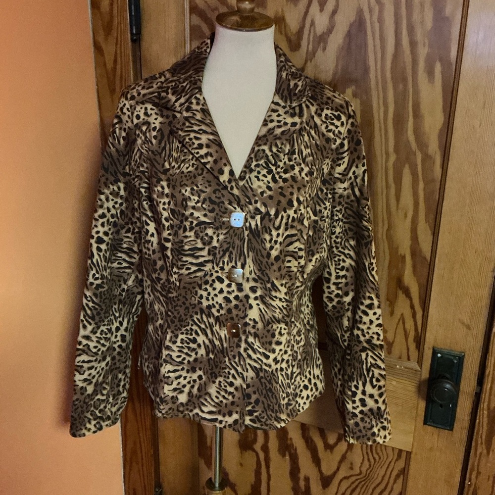 Joan Rivers Animal Print Jacket - Picture 5 of 14